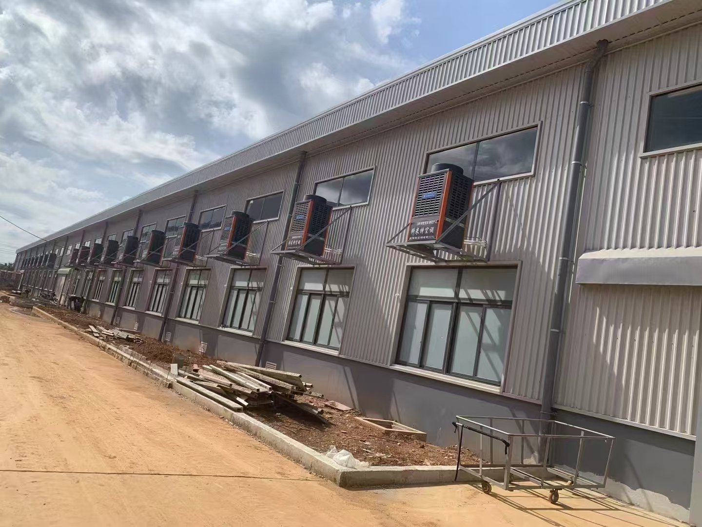 在工業(yè)廠房降溫方面工業(yè)省電空調(diào)的降溫效果如何？