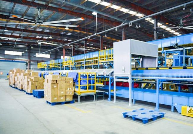 電商倉儲通風(fēng)降溫適合工業(yè)大吊扇？湖北工業(yè)吊扇廠家講解