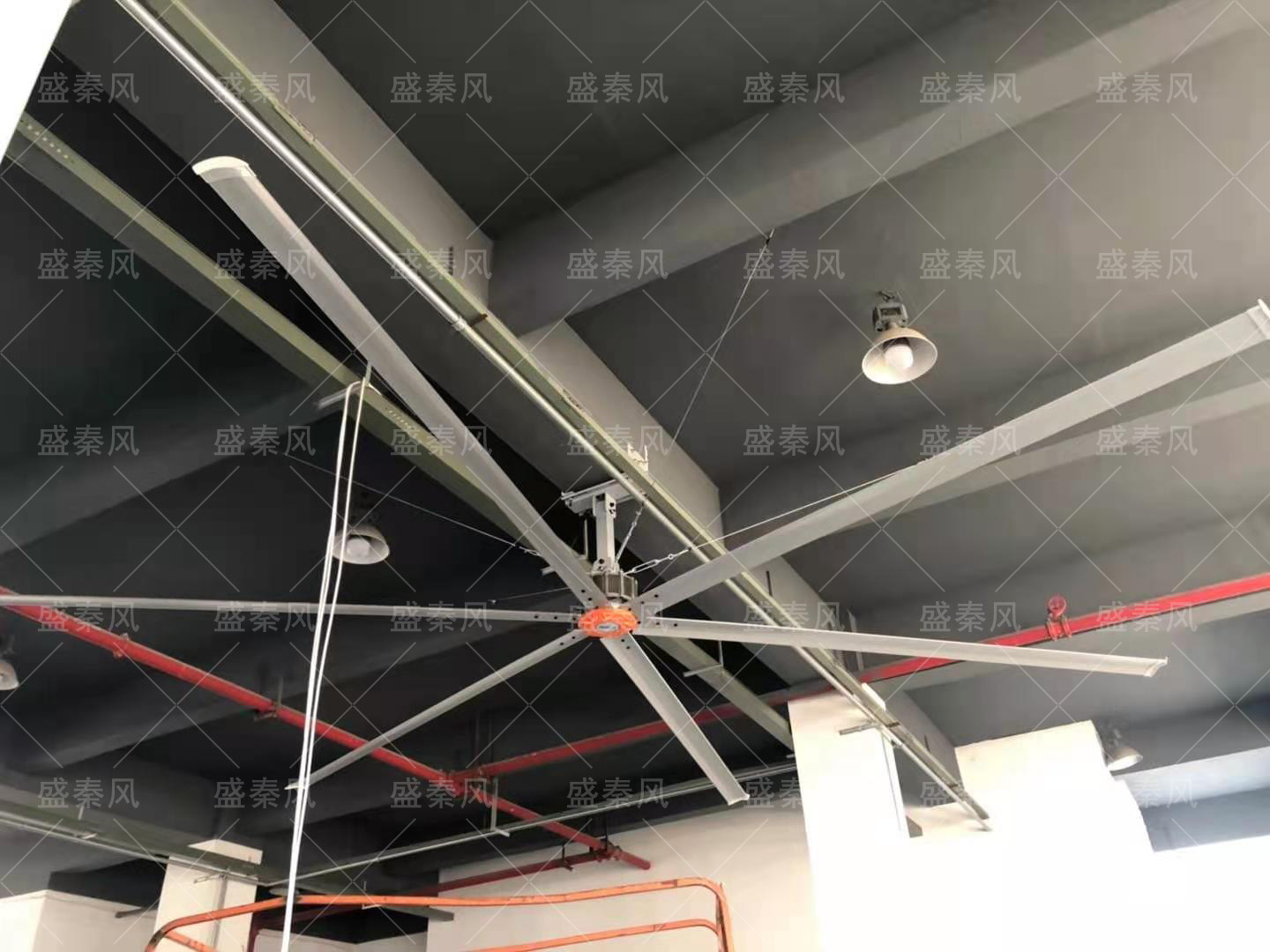 企業(yè)生產(chǎn)車間如何解決粉塵的問題？盛秦風(fēng)通風(fēng)降溫有妙招